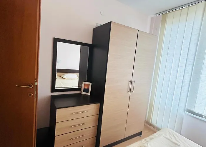 Paradise View Апартамент *